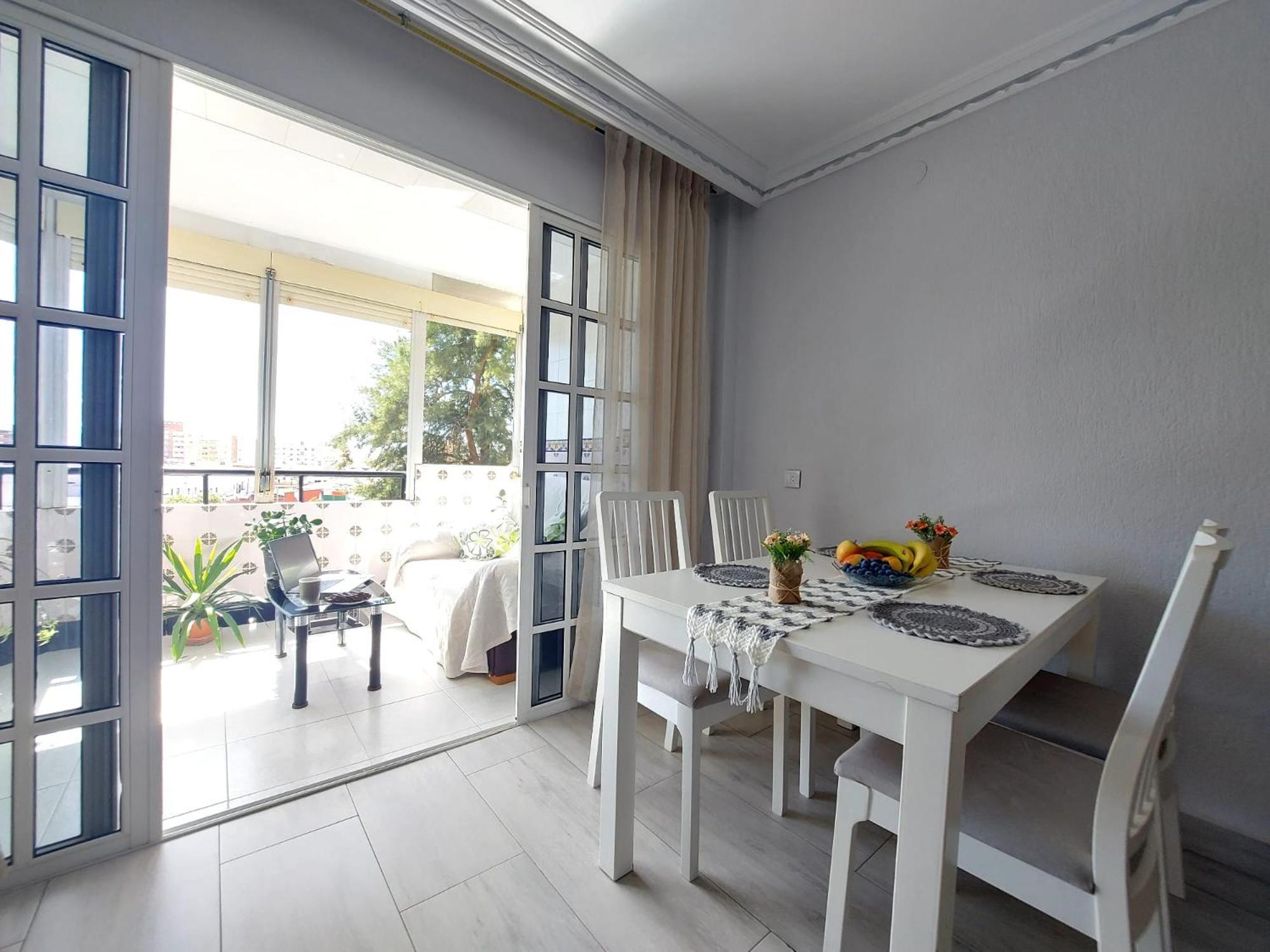 Отель Habitacion Privada A 15 Min De La Playa/Piso Уэльва Экстерьер фото